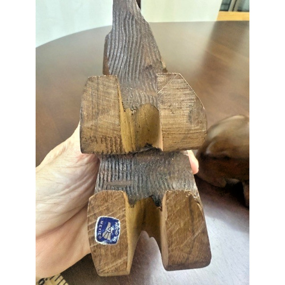 Vintage MCM Hand Carved Mexico Ironwood BROWN BEAR Grizzly Figurines family of 4 - Picture 13 of 13